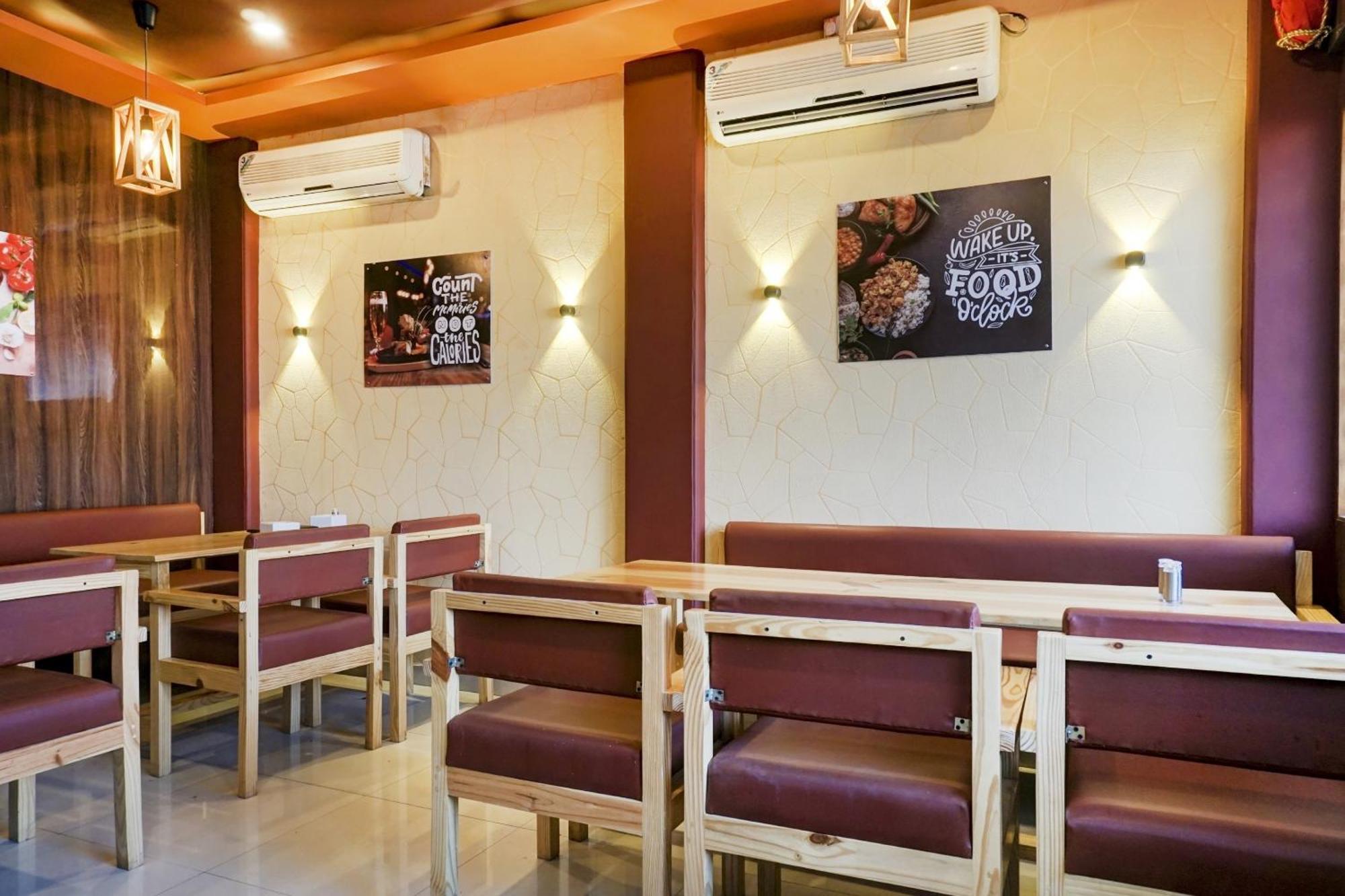 Hotel Collection O Shreya Talegaon Dabhade Esterno foto