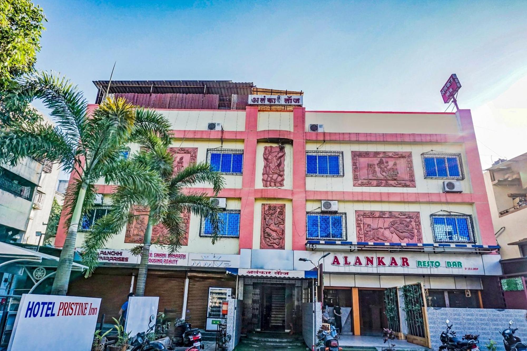 Hotel Collection O Shreya Talegaon Dabhade Esterno foto