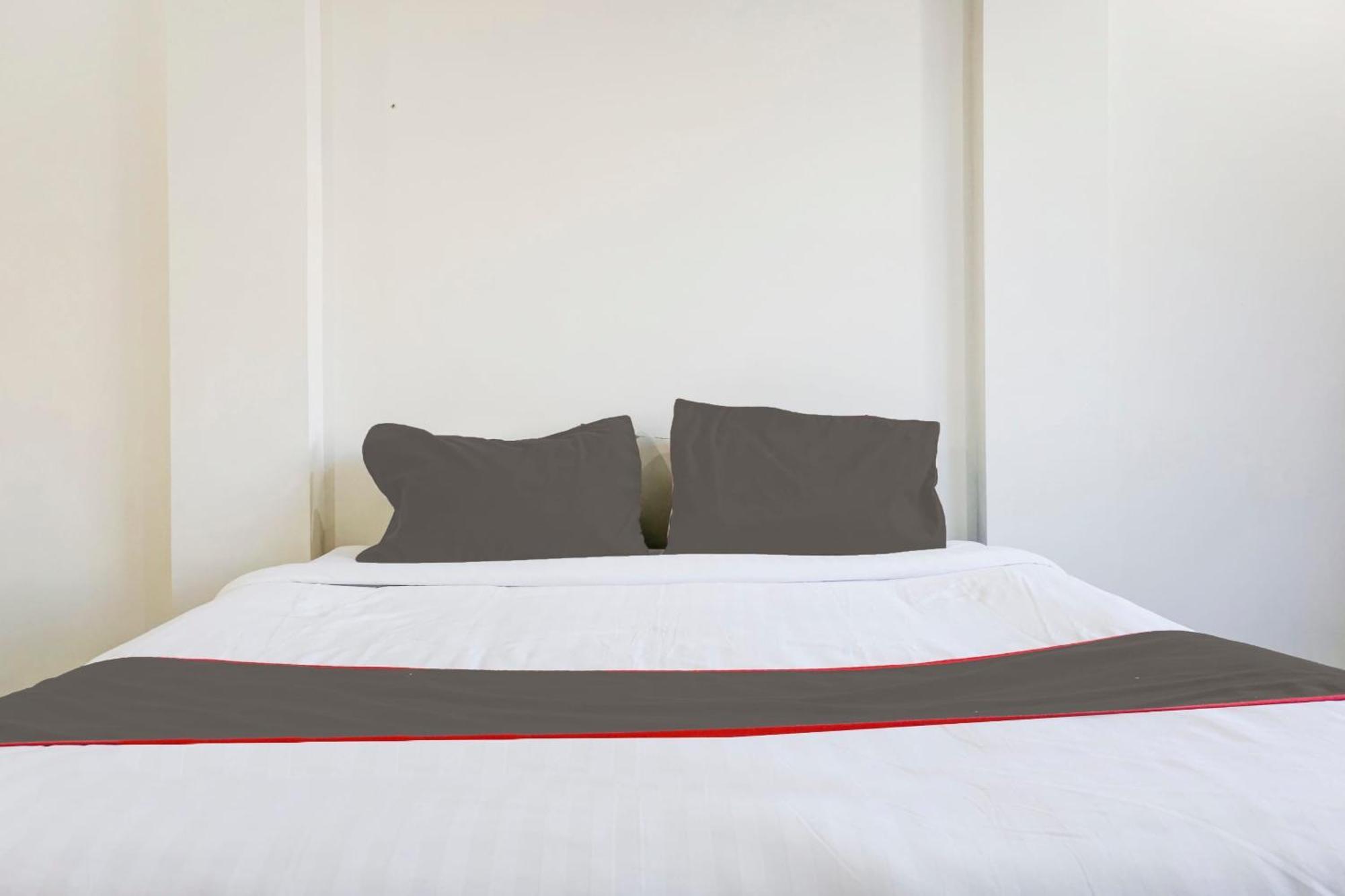 Hotel Collection O Shreya Talegaon Dabhade Esterno foto